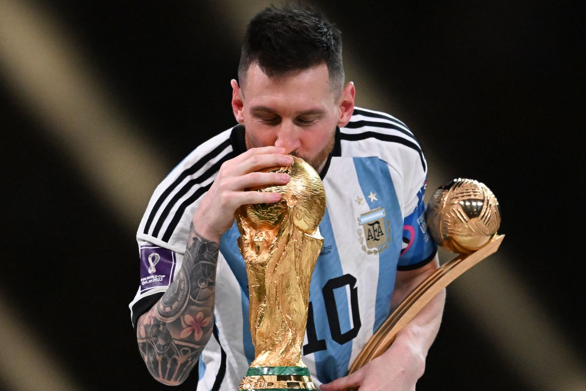 Lionel Messi Umumkan Pensiun dari Sepak Bola Internasional 2025