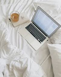 Digital Minimalism 2025: Seni Hidup Tenang di Tengah Dunia Serba Terkoneksi